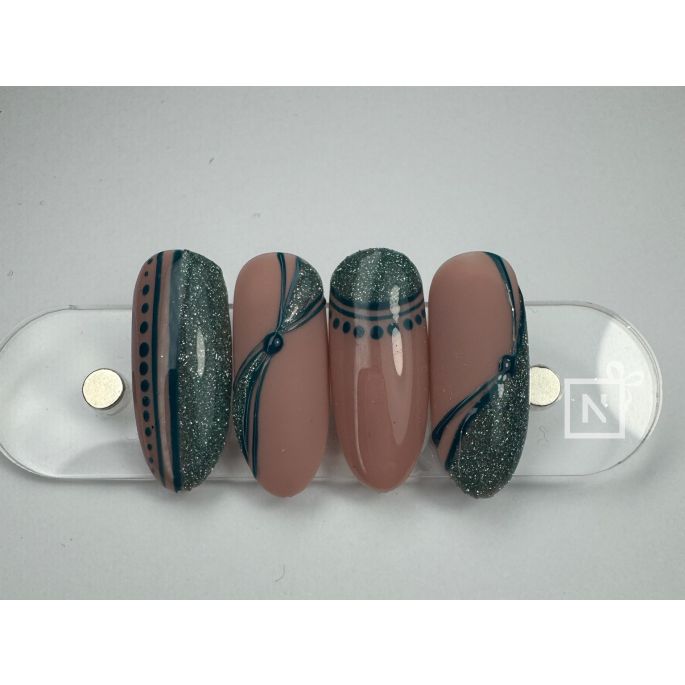 Glitter Nail Art met Reflective Gel Polish